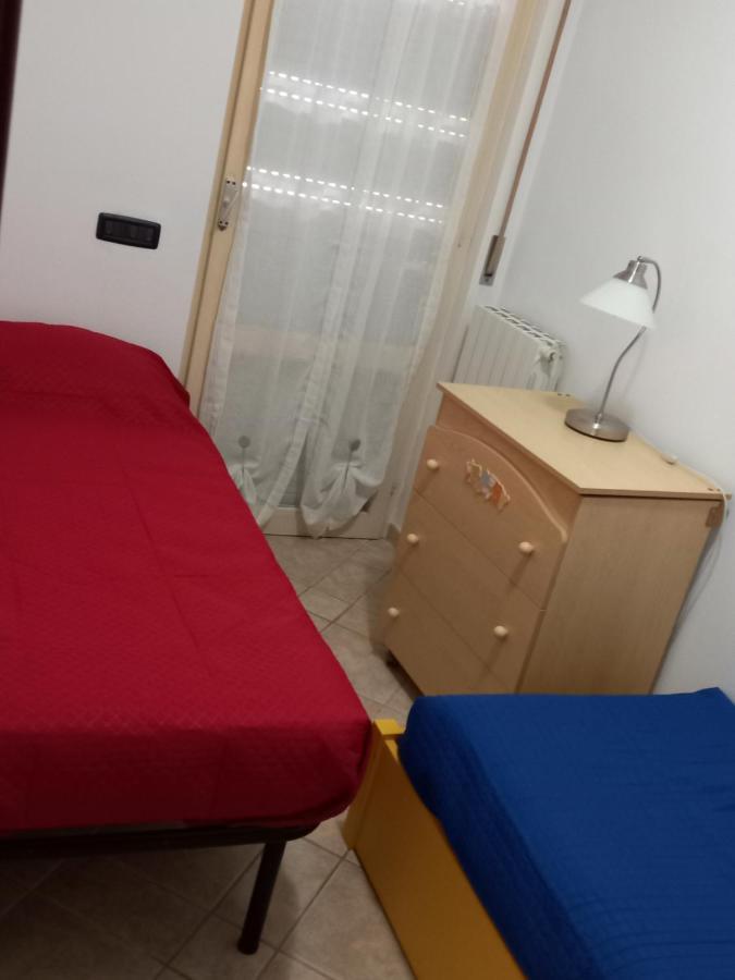 Sun Sea Relax Apartment Luni Екстериор снимка
